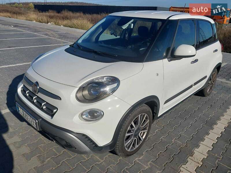Хетчбек Fiat 500L 2017 в Києві