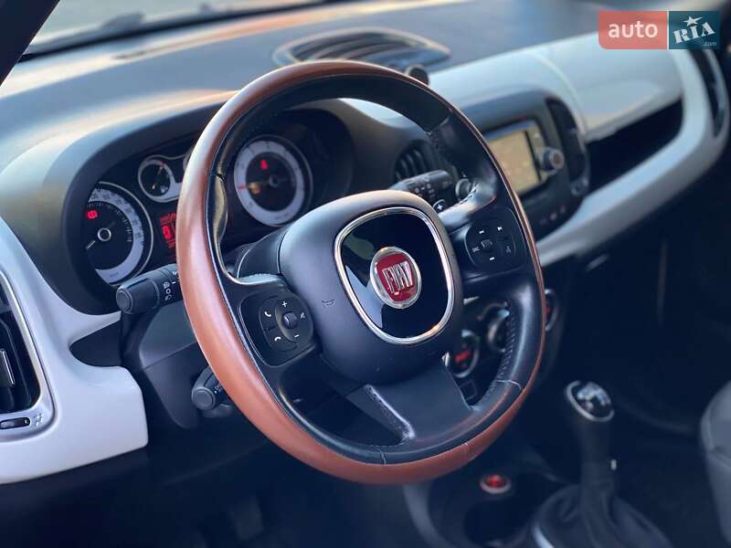 Хэтчбек Fiat 500L 2015 в Киеве фото 14 Хэтчбек Fiat 500L 2015 в Киеве