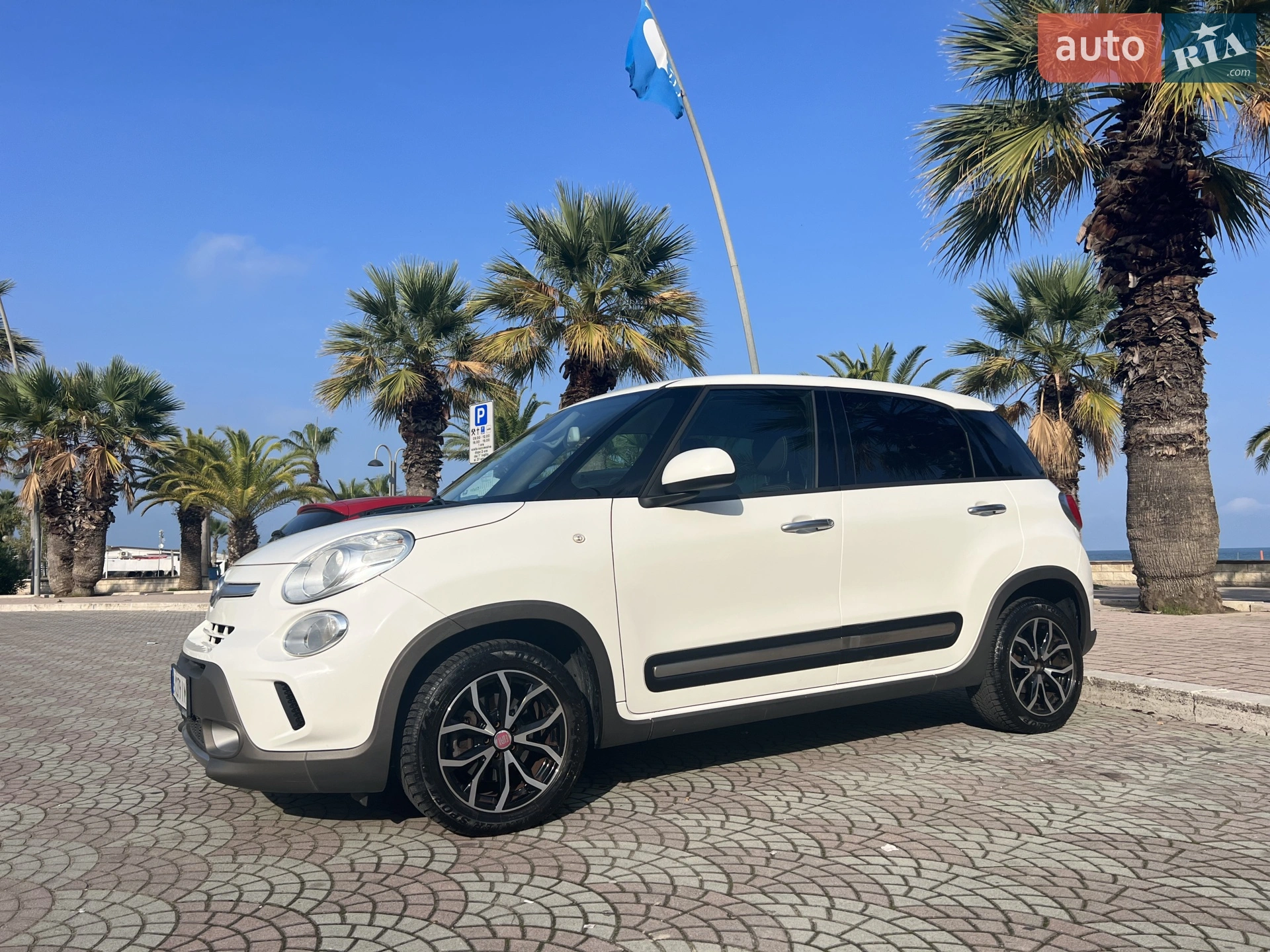 2014 Fiat 500L - фото 1