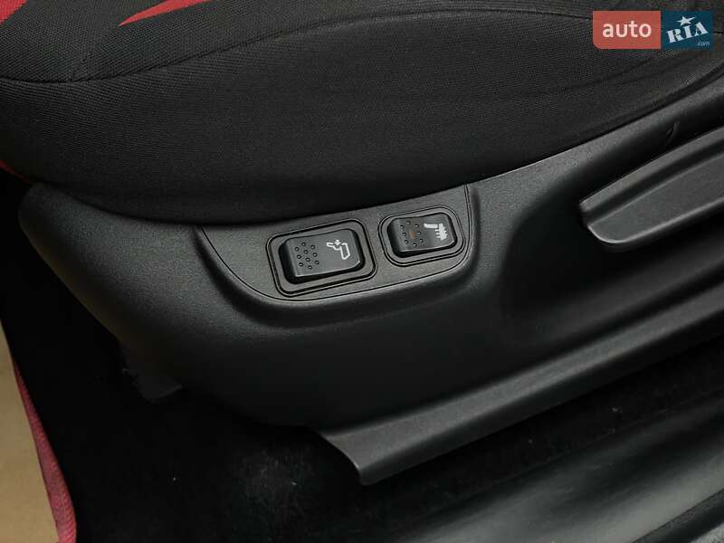 Хетчбек Fiat 500L 2014 в Києві