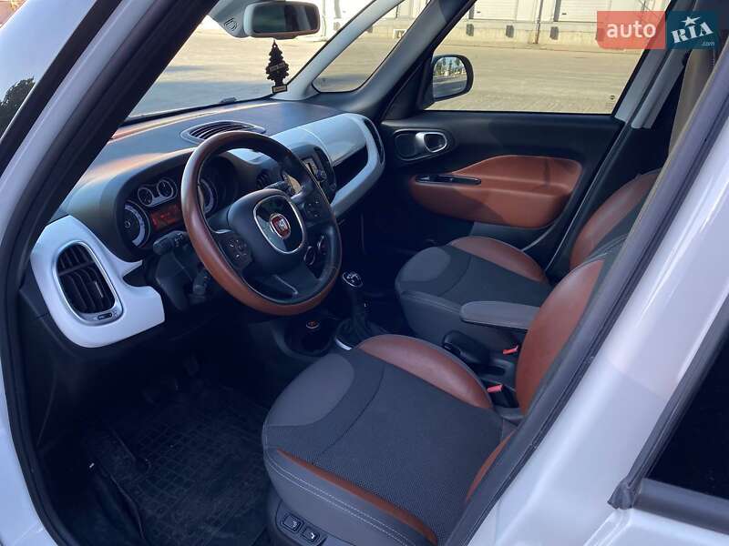 Хетчбек Fiat 500L 2015 в Києві фото 17 Хетчбек Fiat 500L 2015 в Києві
