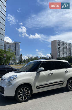 Хэтчбек Fiat 500L 2012 в Каневе