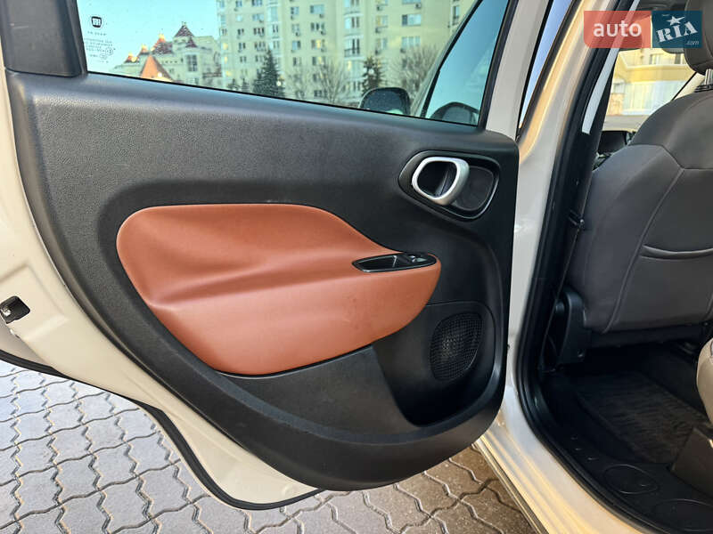 Хетчбек Fiat 500L 2015 в Києві фото 21 Хетчбек Fiat 500L 2015 в Києві