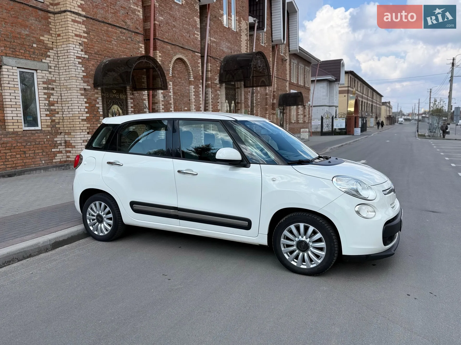 2014 Fiat 500L - мініатюра 10