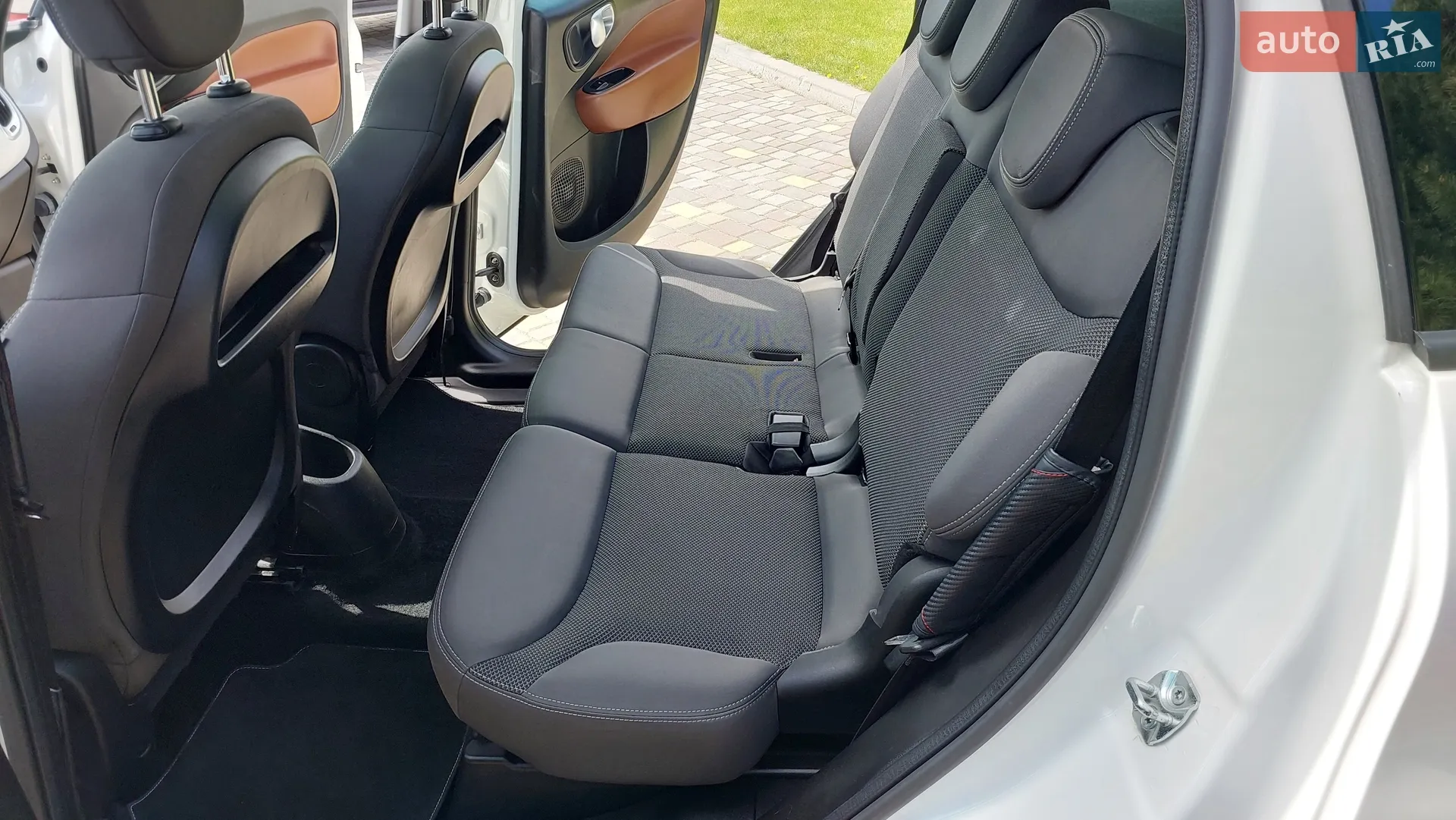 2016 Fiat 500L - мініатюра 12