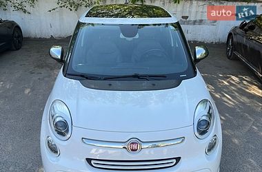 Хэтчбек Fiat 500L 2015 в Киеве