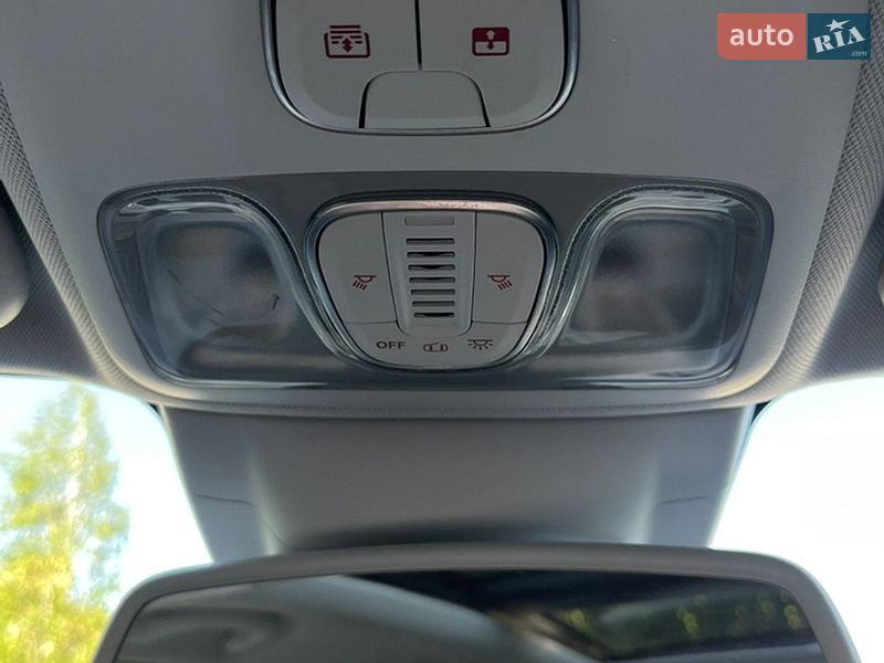 Хэтчбек Fiat 500L 2015 в Киеве