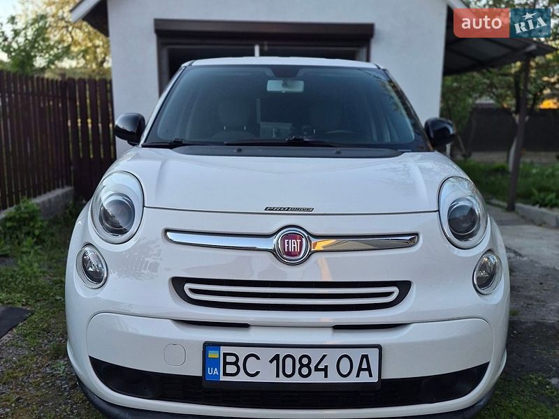 Хэтчбек Fiat 500L 2014 в Львове
