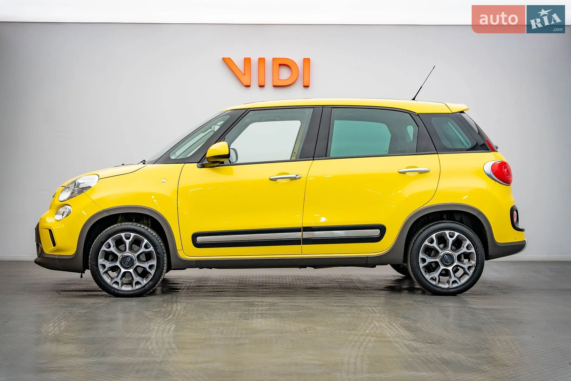 2015 Fiat 500L - мініатюра 3