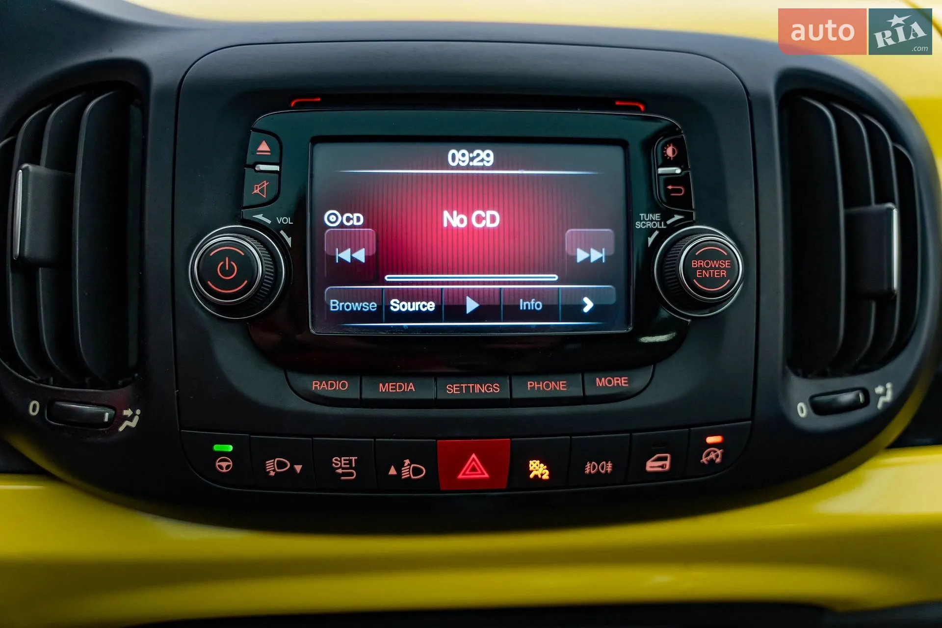 2015 Fiat 500L - мініатюра 15