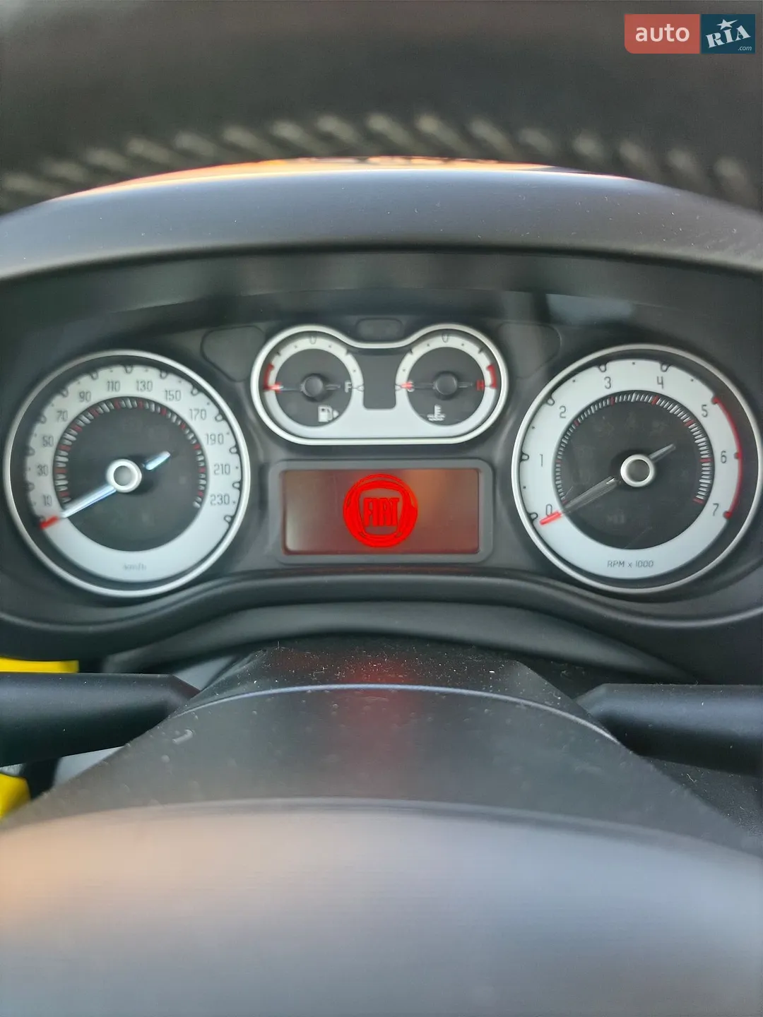 2016 Fiat 500L - мініатюра 14