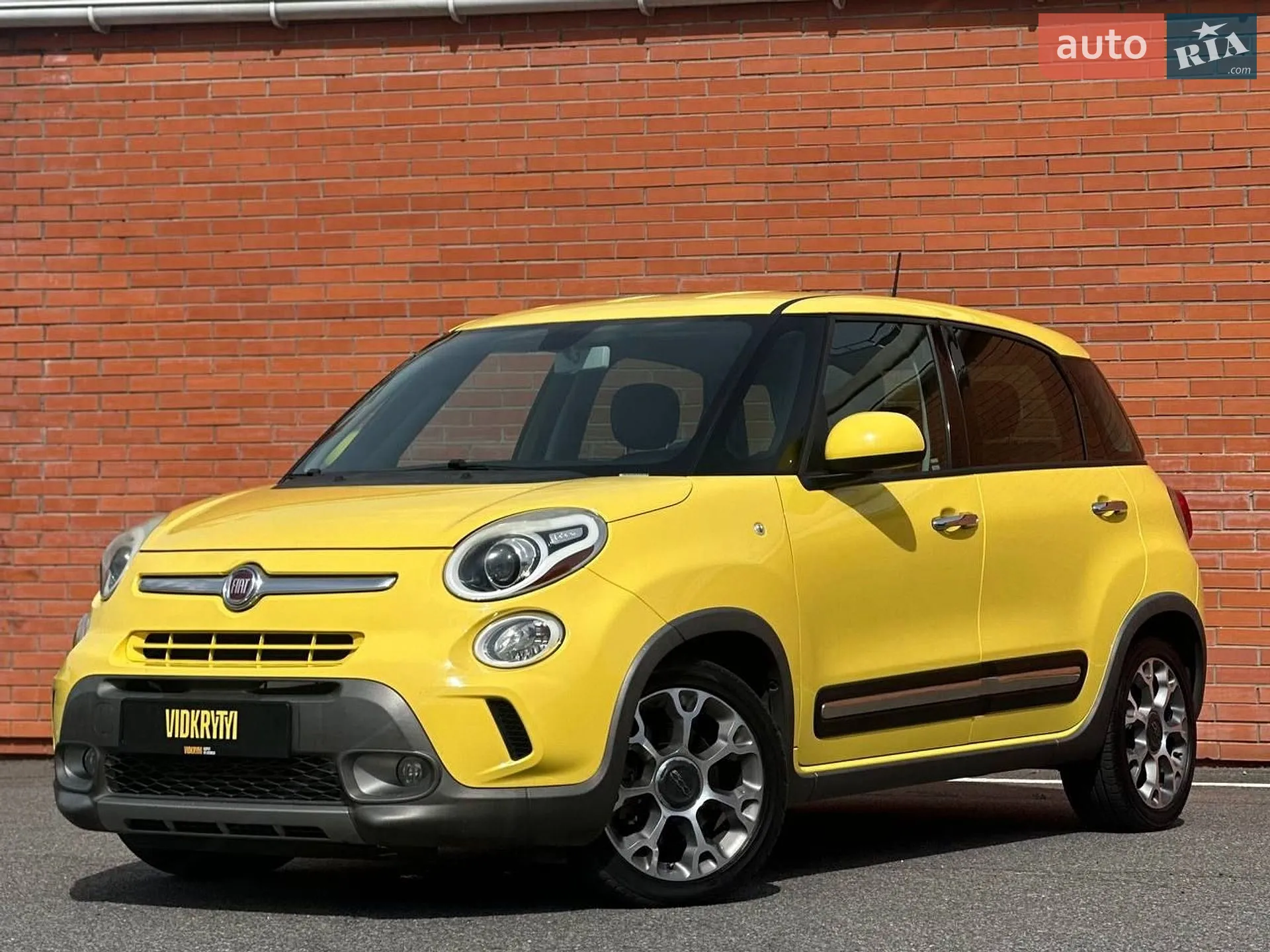 2016 Fiat 500L - мініатюра 9