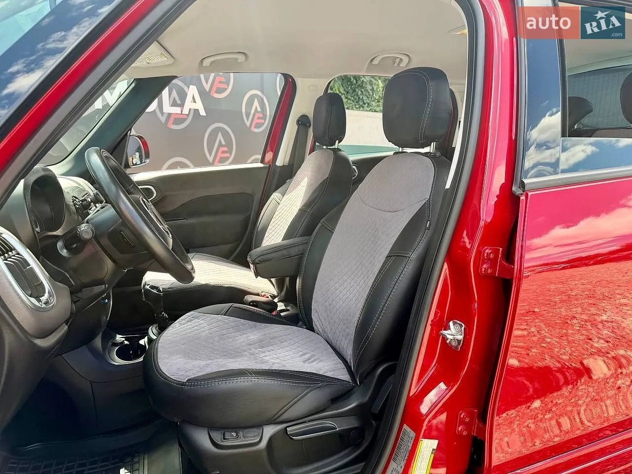 2015 Fiat 500L - мініатюра 11