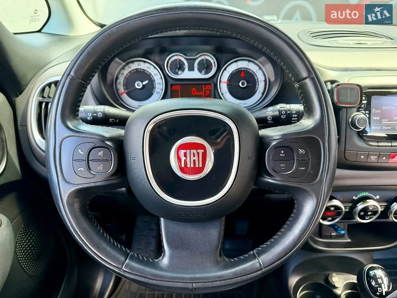 2015 Fiat 500L - мініатюра 19