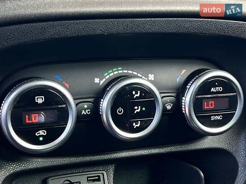 Хэтчбек Fiat 500L 2013 в Белогородке фото 28 Хэтчбек Fiat 500L 2013 в Белогородке