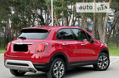 Внедорожник / Кроссовер Fiat 500X 2017 в 