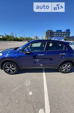Внедорожник / Кроссовер Fiat 500X 2016 в 