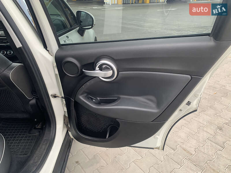 Позашляховик / Кросовер Fiat 500X 2015 в Києві