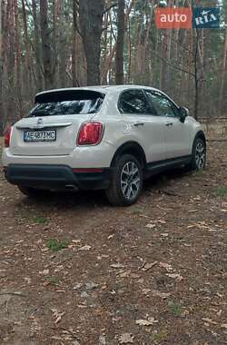 Внедорожник / Кроссовер Fiat 500X 2016 в 