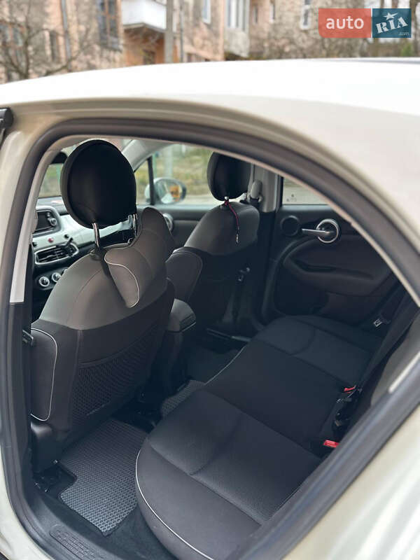 Внедорожник / Кроссовер Fiat 500X 2015 в Черновцах