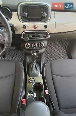 Внедорожник / Кроссовер Fiat 500X 2016 в 