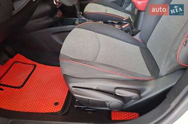 Внедорожник / Кроссовер Fiat 500X 2016 в 