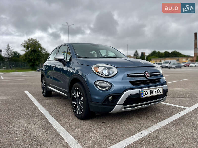 Внедорожник / Кроссовер Fiat 500X 2018 в 