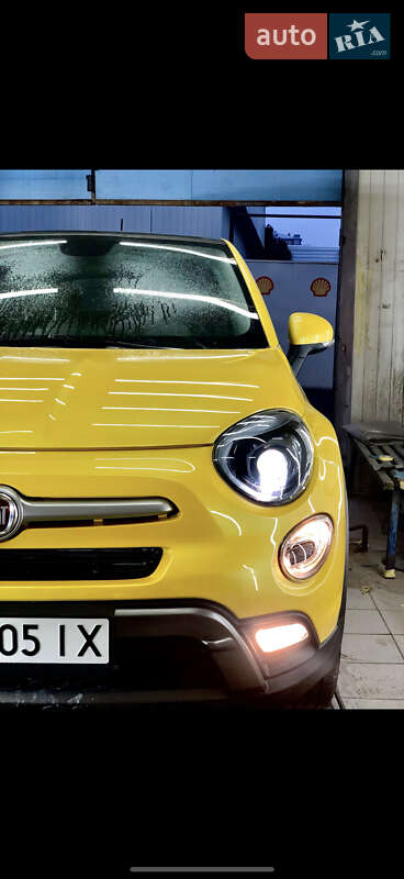 Внедорожник / Кроссовер Fiat 500X 2017 в 