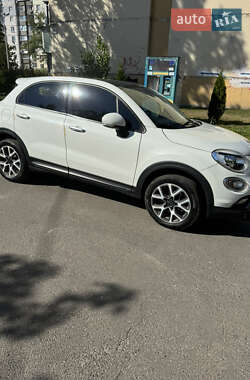 Внедорожник / Кроссовер Fiat 500X 2016 в 