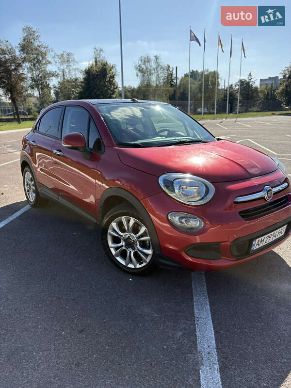 Внедорожник / Кроссовер Fiat 500X 2015 в 