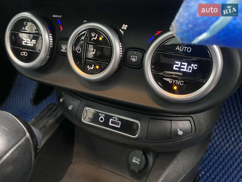 Внедорожник / Кроссовер Fiat 500X 2017 в Киеве