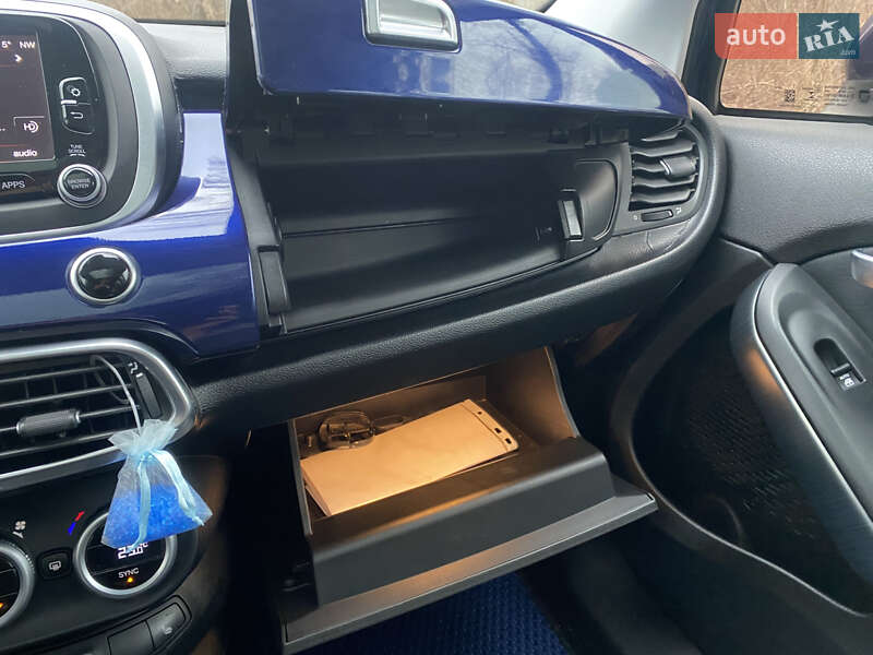 Внедорожник / Кроссовер Fiat 500X 2017 в Киеве