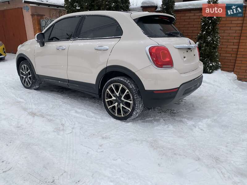 Внедорожник / Кроссовер Fiat 500X 2016 в Виннице