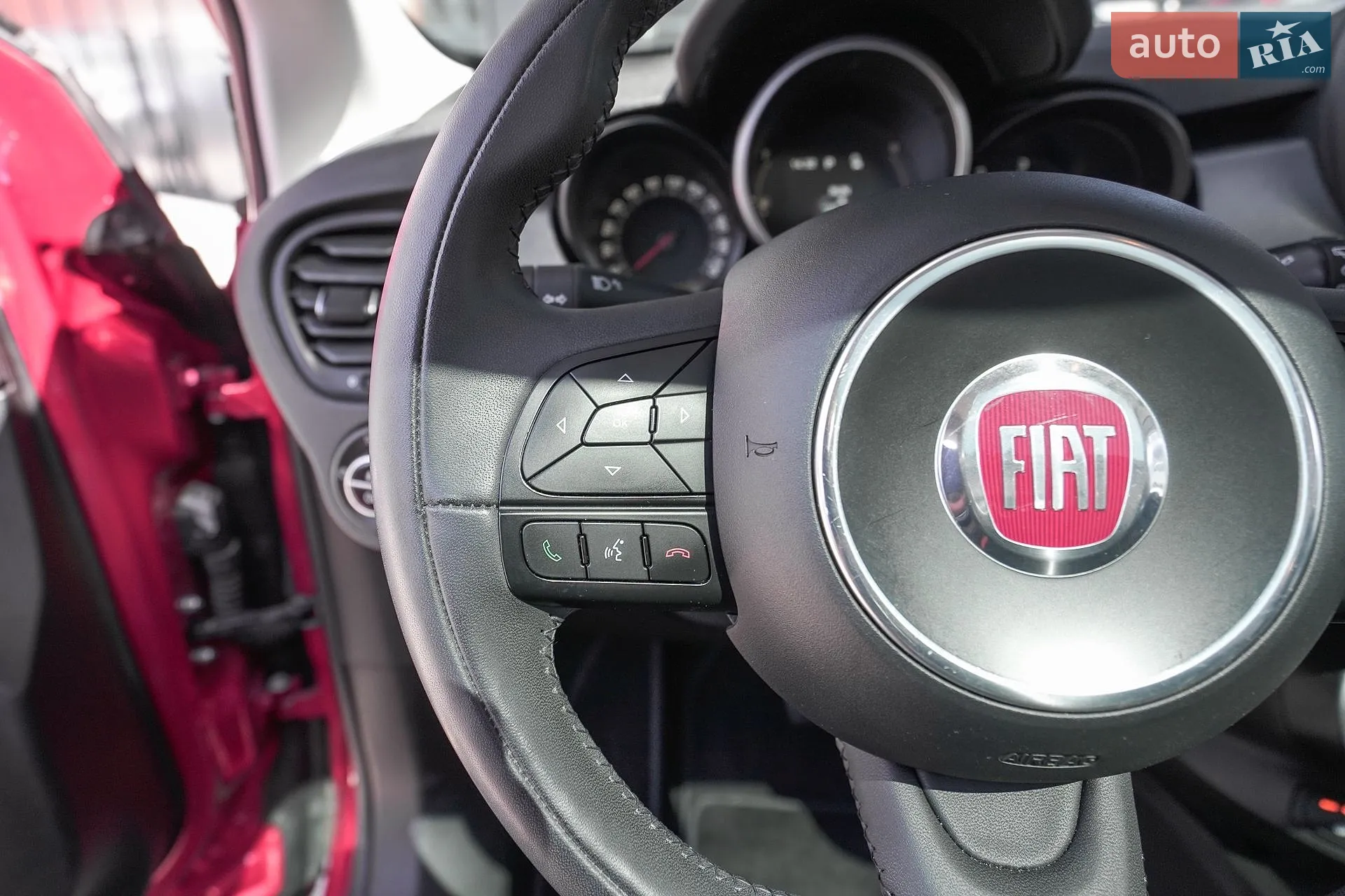 2015 Fiat 500X - мініатюра 32