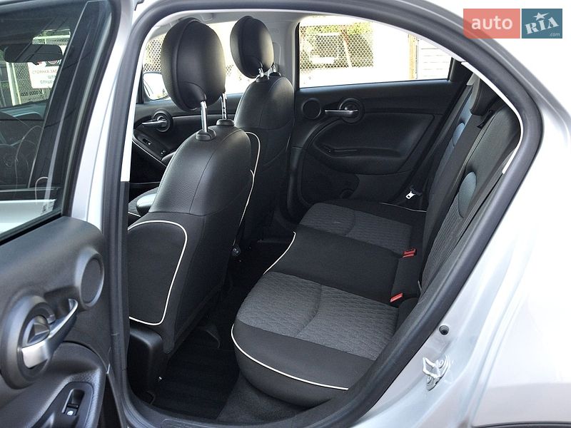Внедорожник / Кроссовер Fiat 500X 2020 в Львове