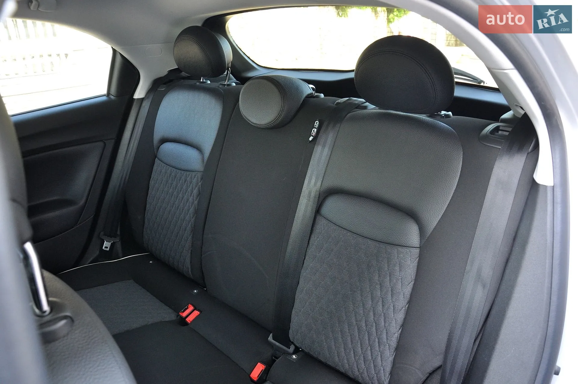 2020 Fiat 500X - мініатюра 25