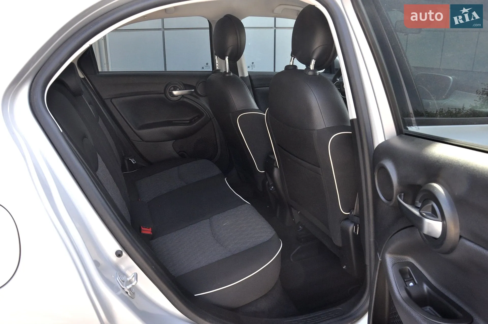 2020 Fiat 500X - мініатюра 28