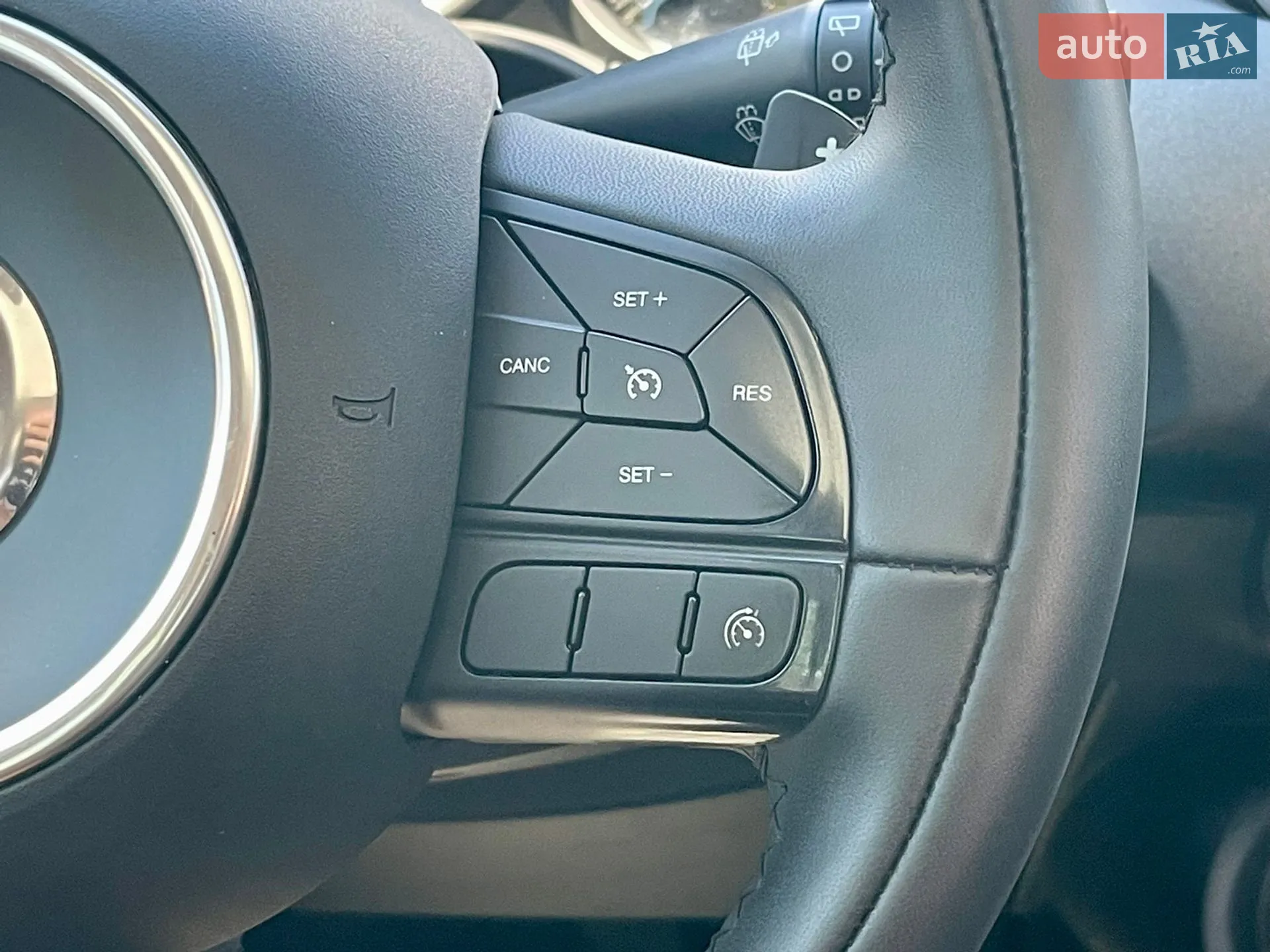 2016 Fiat 500X - мініатюра 21