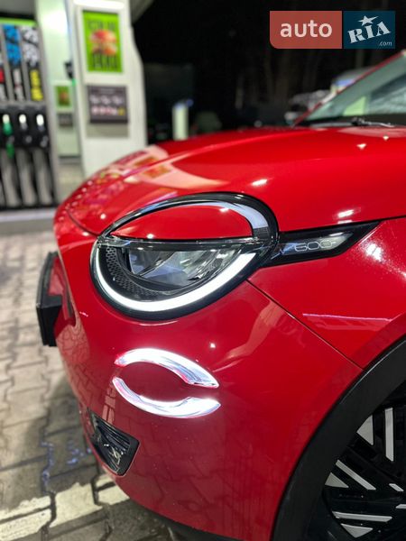 Позашляховик / Кросовер Fiat 600e 2023 в Вінниці