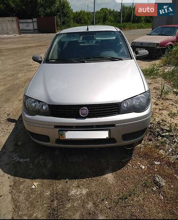 Седан Fiat Albea 2010 в Вишневом