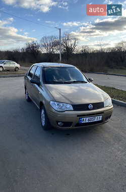 Седан Fiat Albea 2007 в Кропивницком