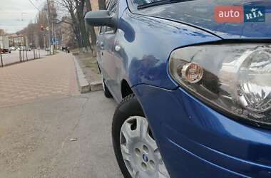 Седан Fiat Albea 2006 в Киеве