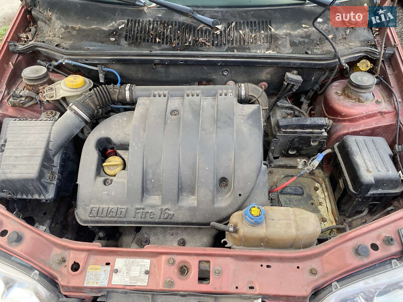 Седан Fiat Albea 2005 в Тернополе
