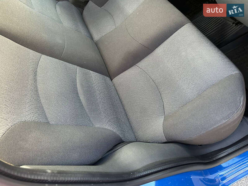 Седан Fiat Albea 2011 в Славянске