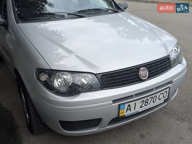 Седан Fiat Albea 2011 в Киеве