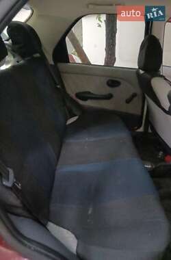 Седан Fiat Albea 2006 в 