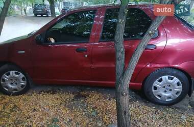 Седан Fiat Albea 2006 в 