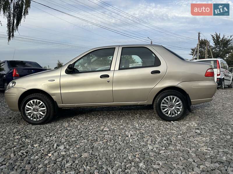 Седан Fiat Albea 2010 в Смеле