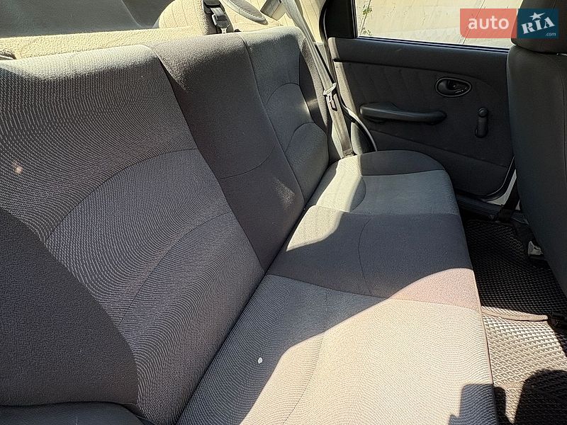 Седан Fiat Albea 2010 в Киеве