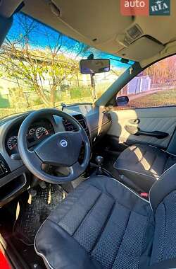 Седан Fiat Albea 2006 в Балте